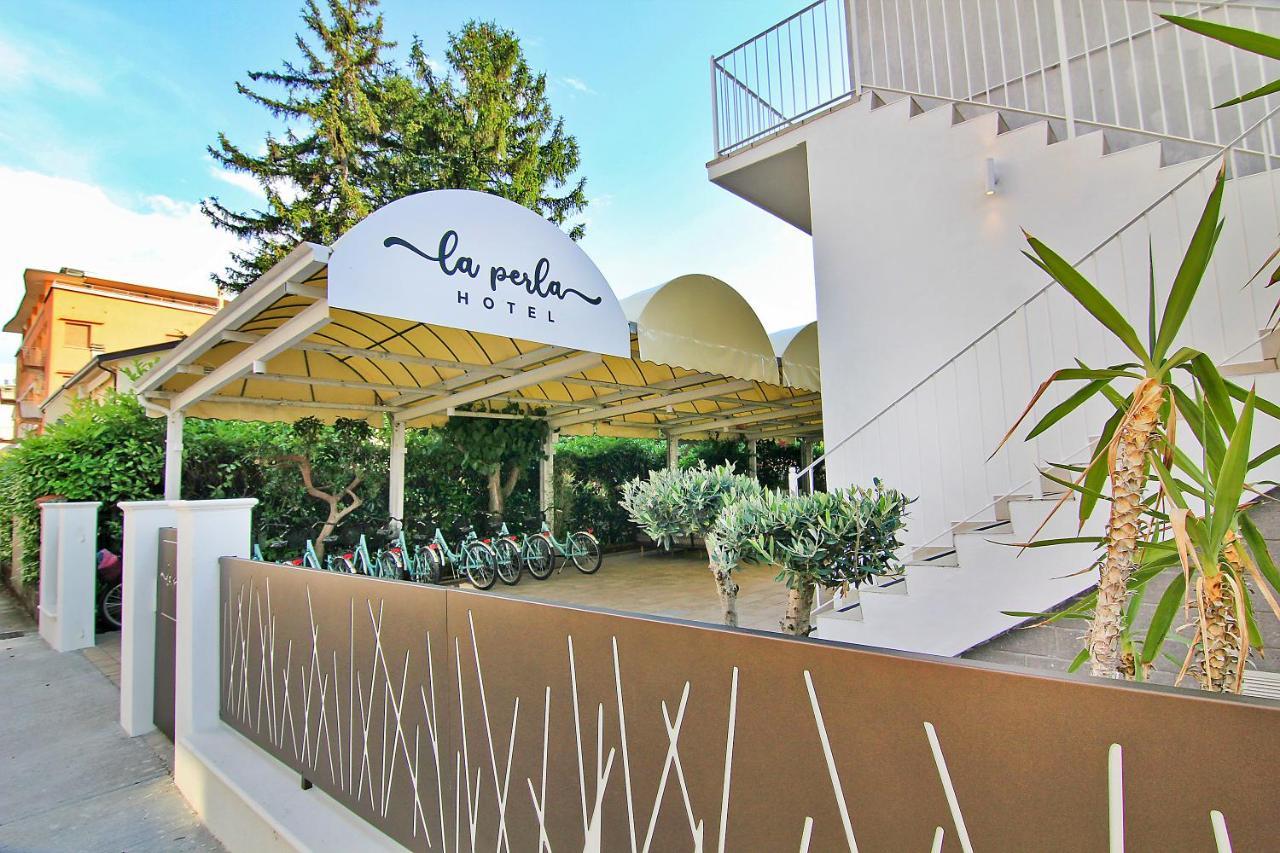 Hotel La Perla Lignano Sabbiadoro Exterior photo